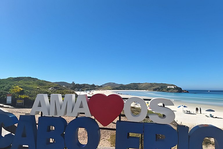 Cobertura 250m da PRAIA DO FORTE com Churrasqueira